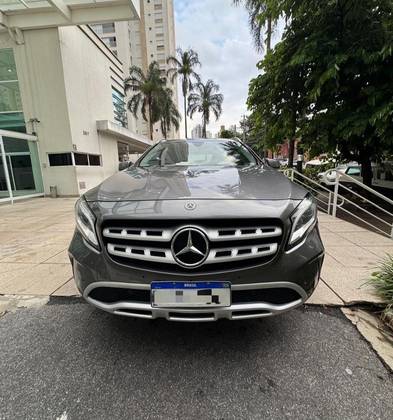 MERCEDES-BENZ GLA 200 1.6 CGI FLEX ADVANCE 7G-DCT